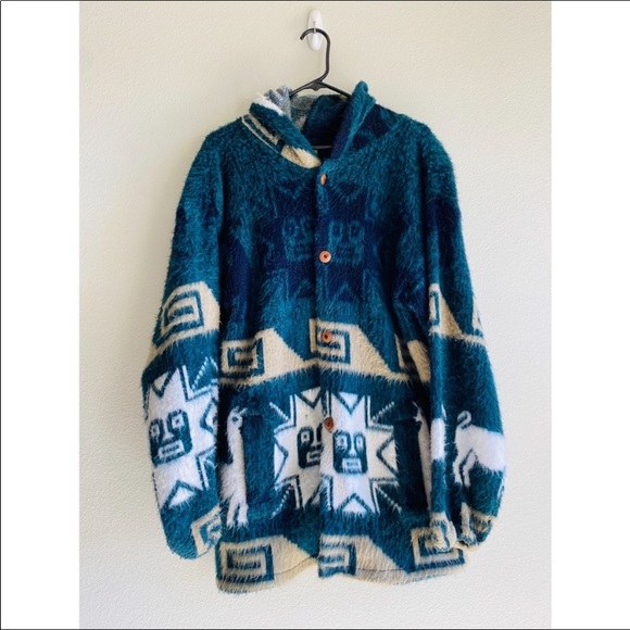 Bear Mountain Apparel Aztec Coat - Picture 1 of 7
